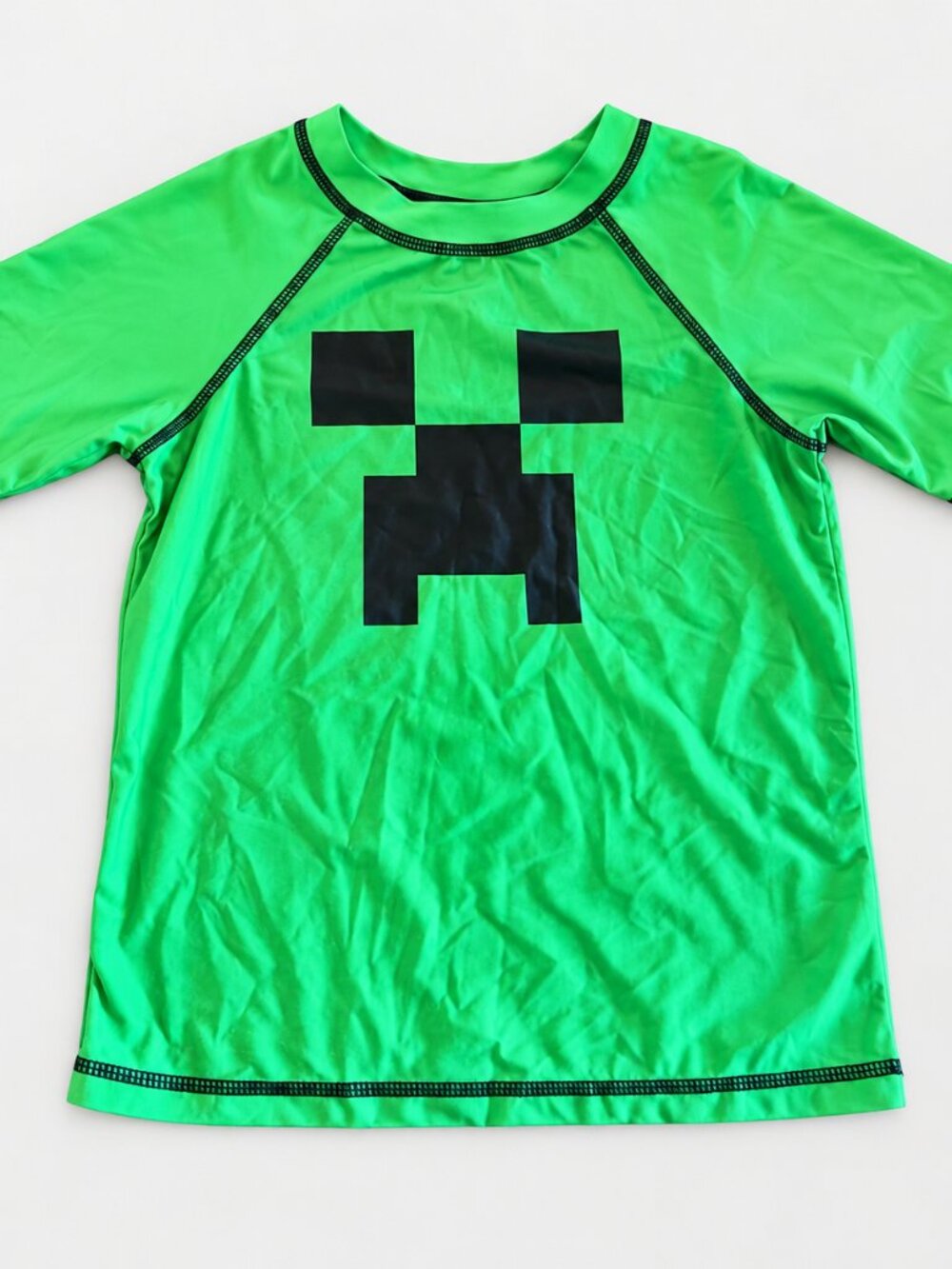 Minecraft Creeper Boys Green Short Sleeve Rash Guard Size 7